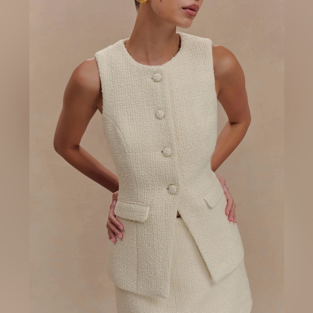 Meshki Sleeveless Vest